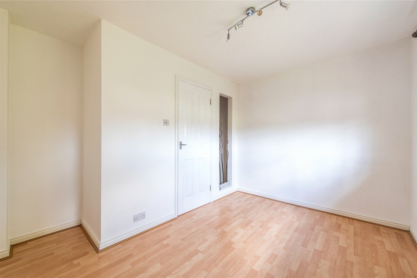 2 bedroom house for sale in Gravesend | Robinson Michael & Jackson