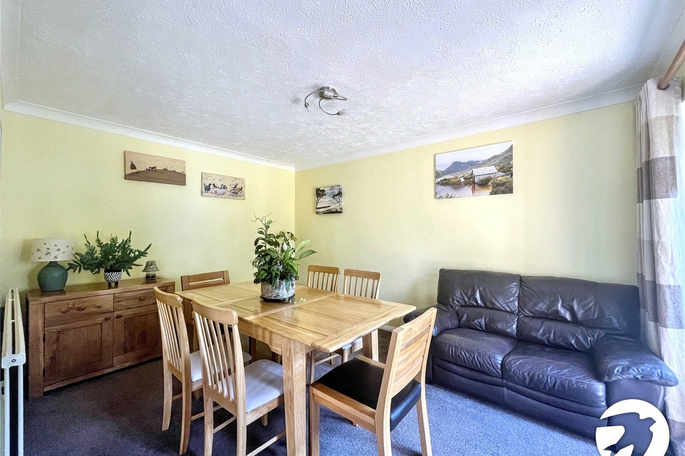 3 bedroom bungalow for sale in Sittingbourne | Robinson Michael & Jackson