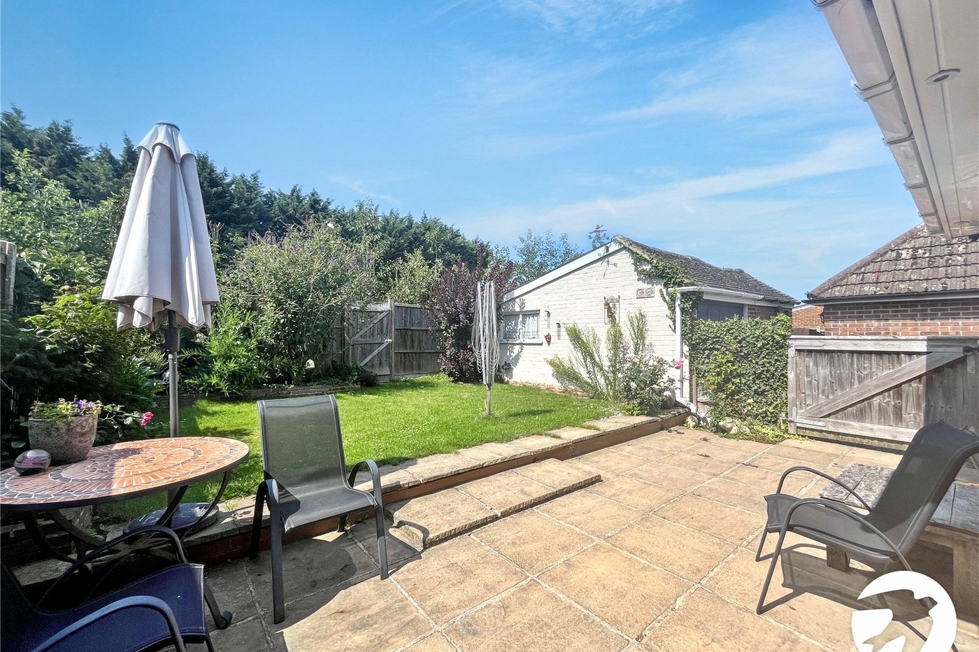 3 bedroom bungalow for sale in Sittingbourne | Robinson Michael & Jackson