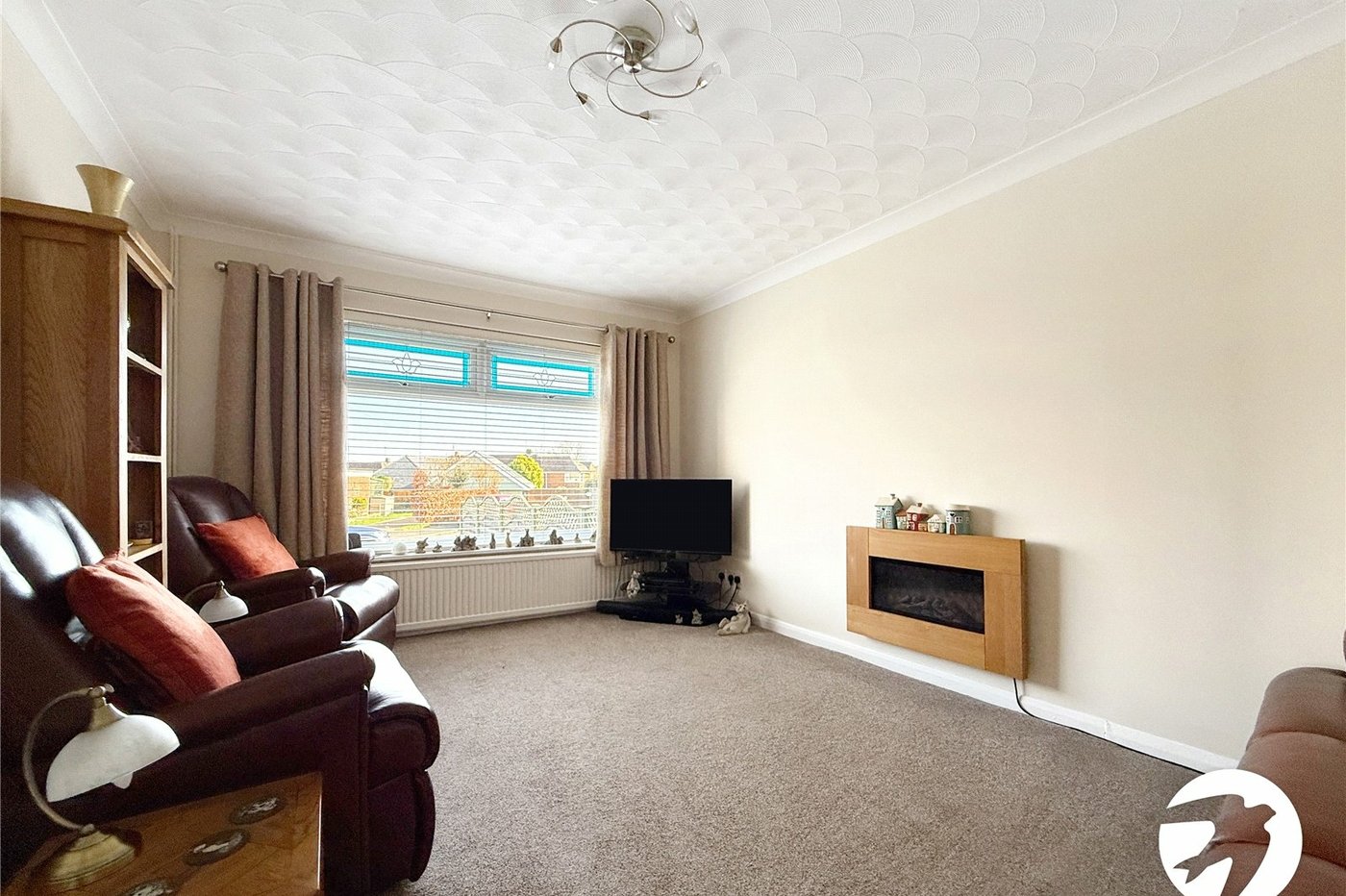 3 bedroom bungalow for sale in Sittingbourne | Robinson Michael & Jackson