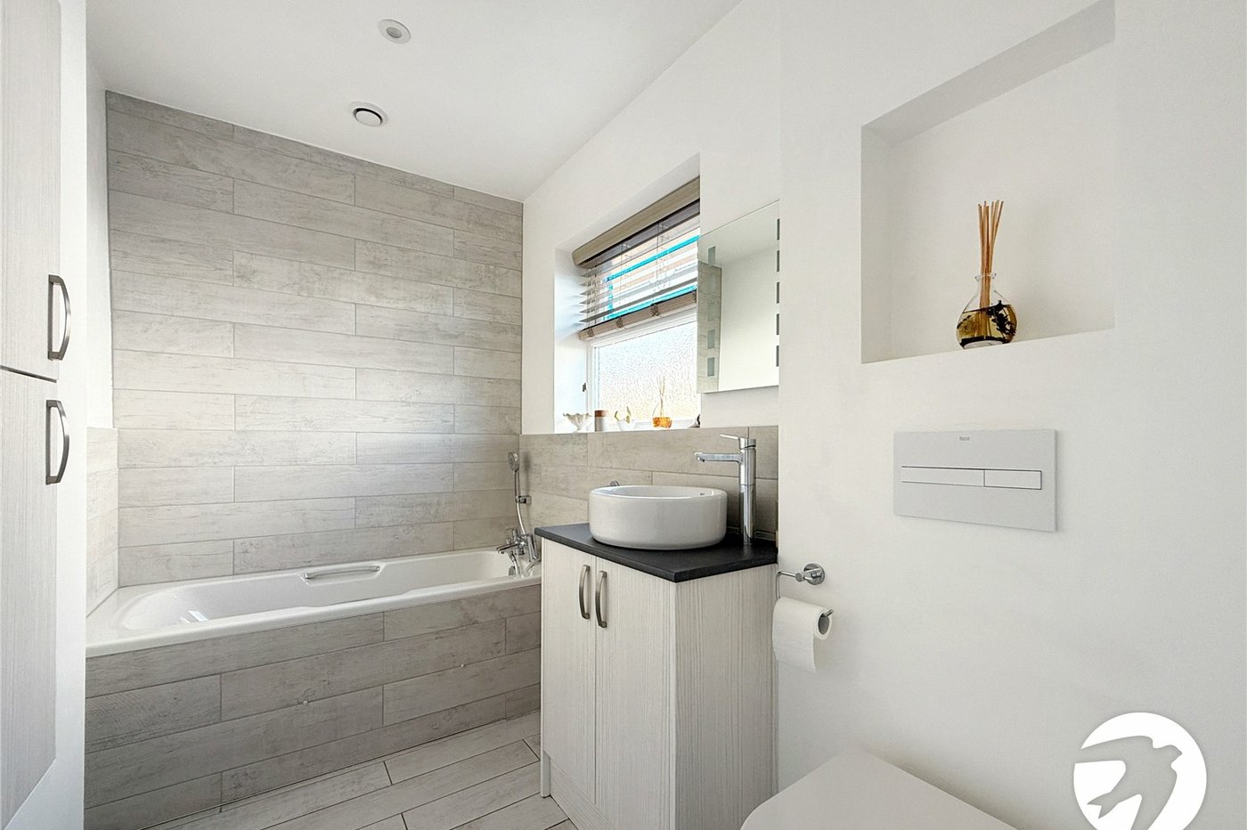 3 bedroom bungalow for sale in Sittingbourne | Robinson Michael & Jackson