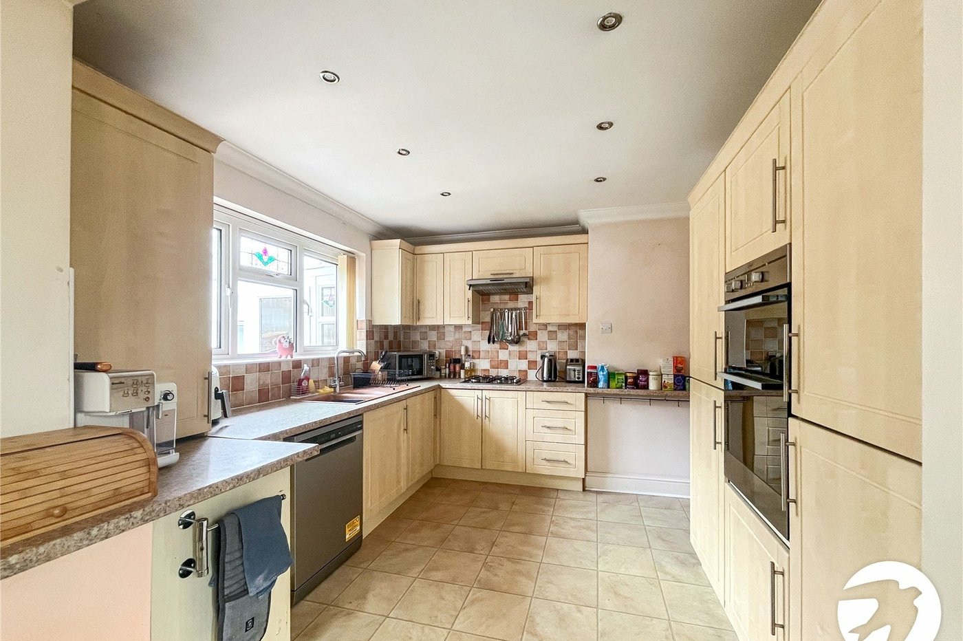 3 bedroom bungalow for sale in Sittingbourne | Robinson Michael & Jackson