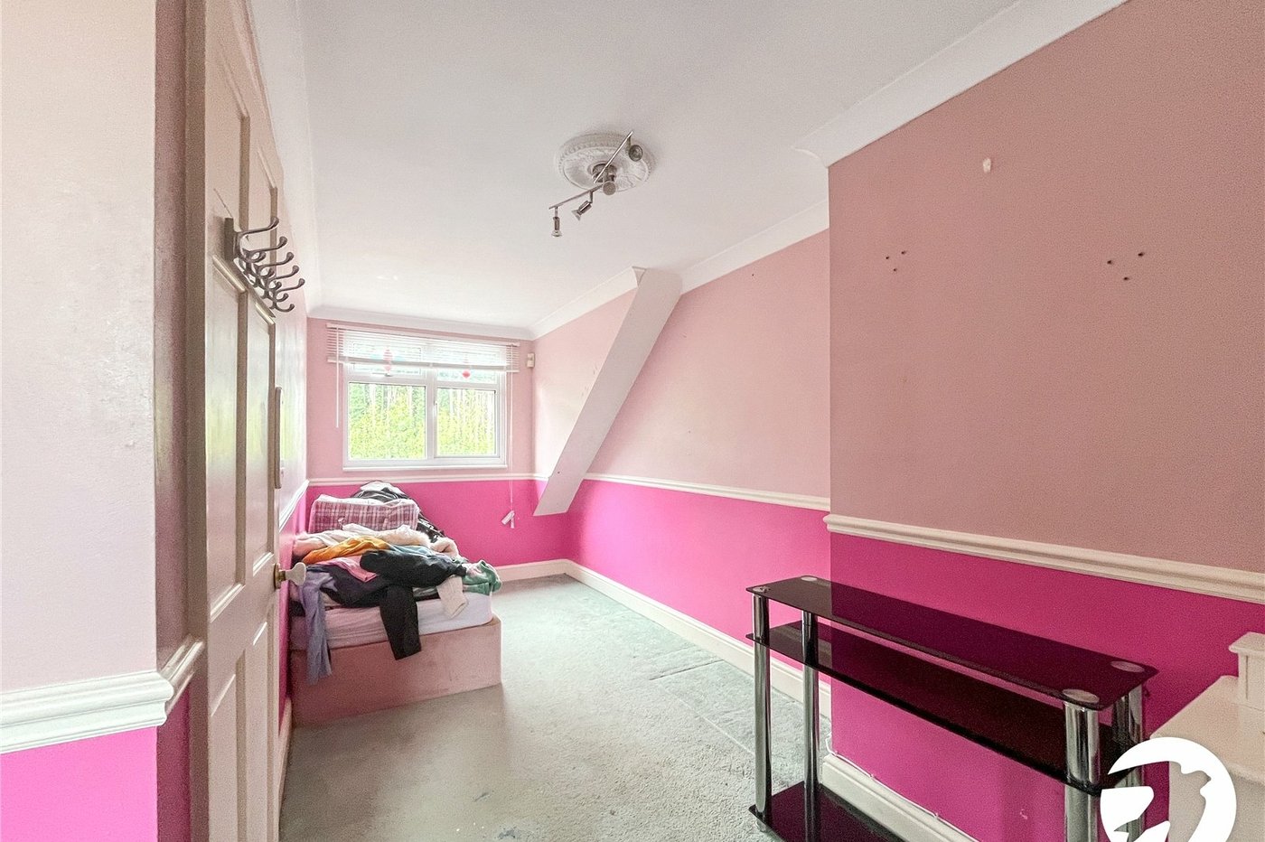 3 bedroom bungalow for sale in Sittingbourne | Robinson Michael & Jackson