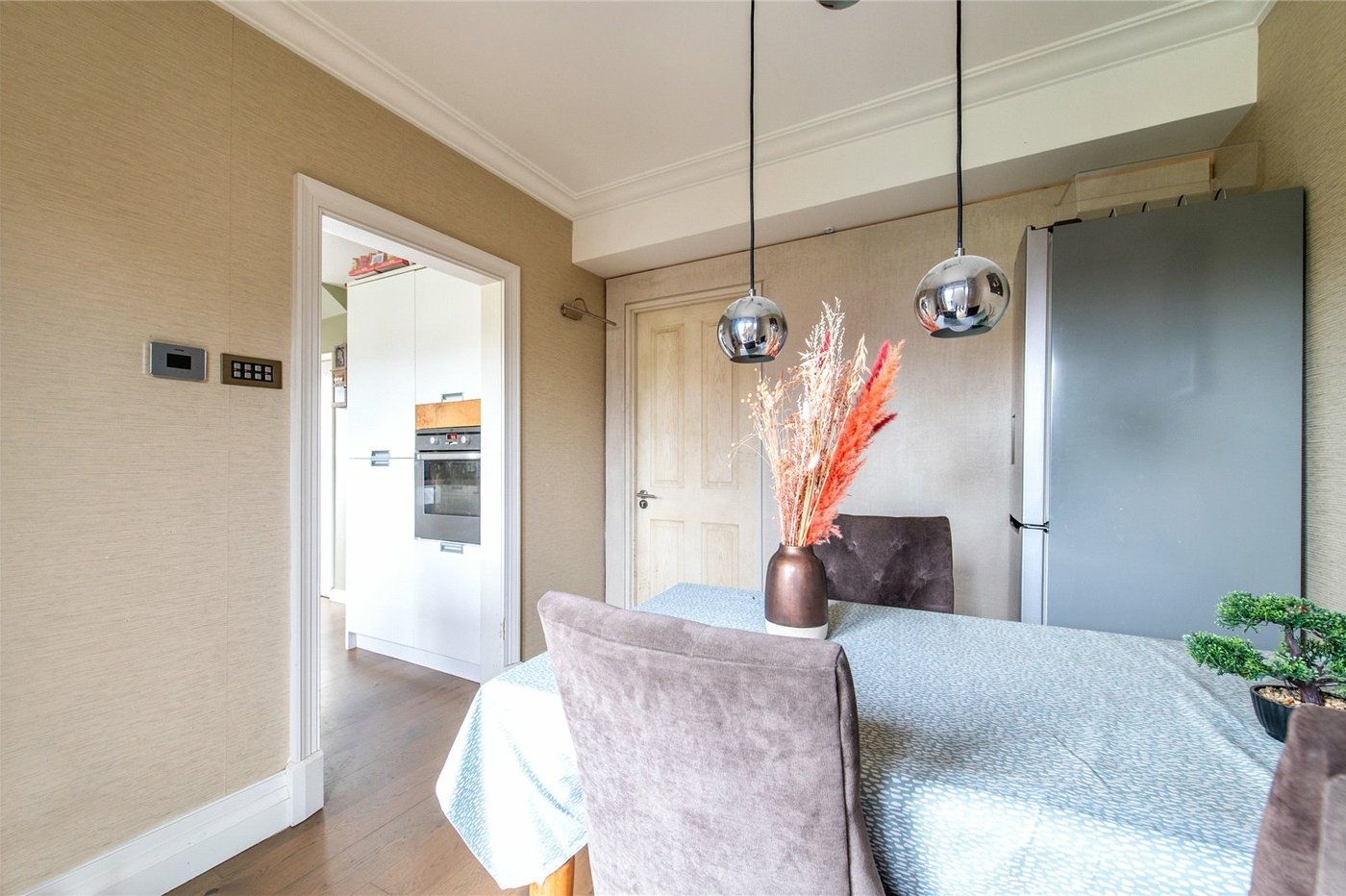 3 bedroom house to rent in Northfleet | Robinson Michael & Jackson