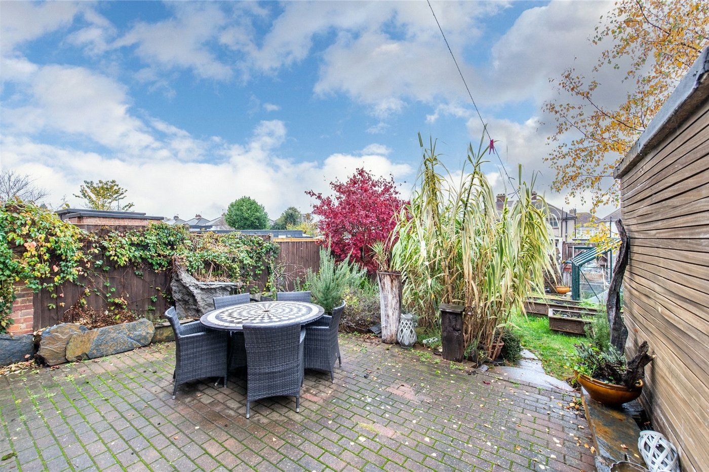 3 bedroom house to rent in Northfleet | Robinson Michael & Jackson