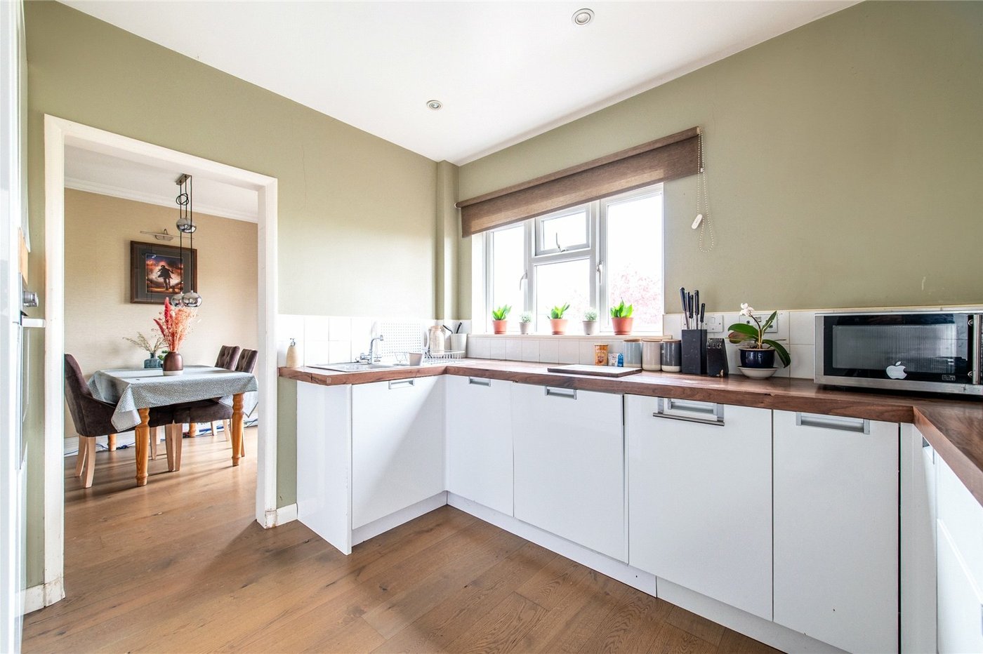 3 bedroom house to rent in Northfleet | Robinson Michael & Jackson