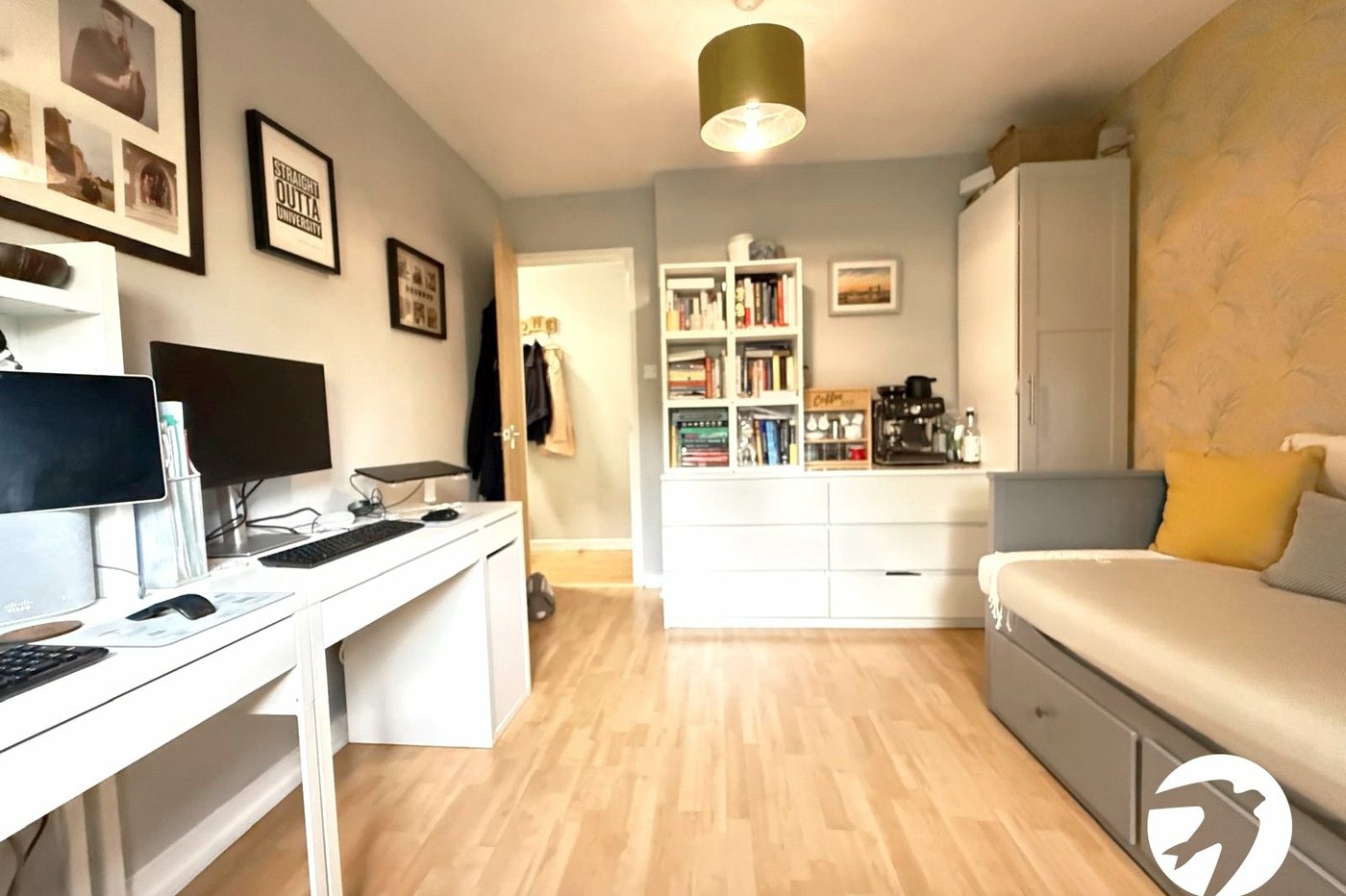 2 bedroom property for sale in Lewisham | Robinson Jackson