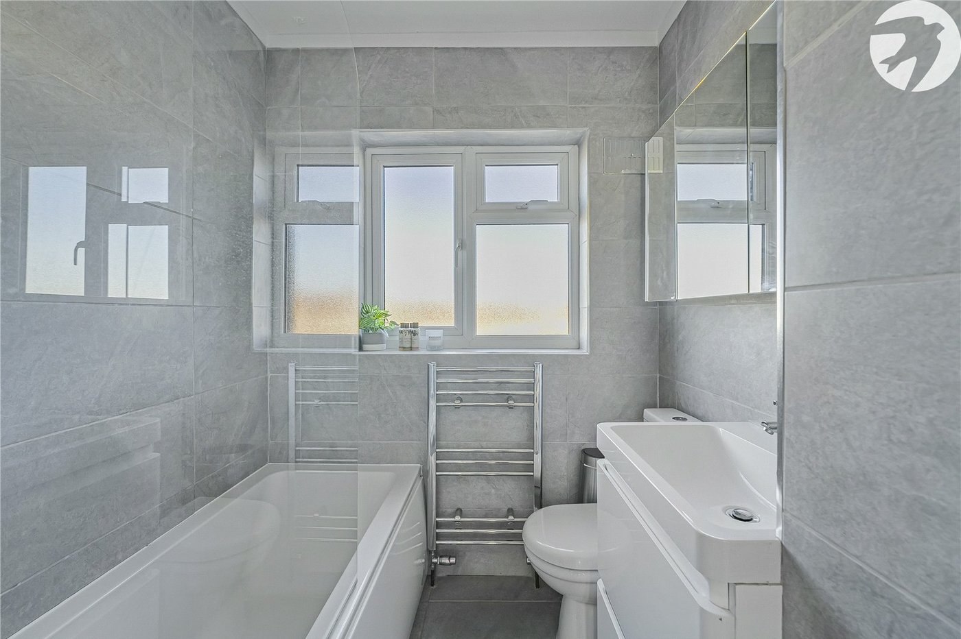 2 bedroom house for sale in Dartford | Robinson Jackson