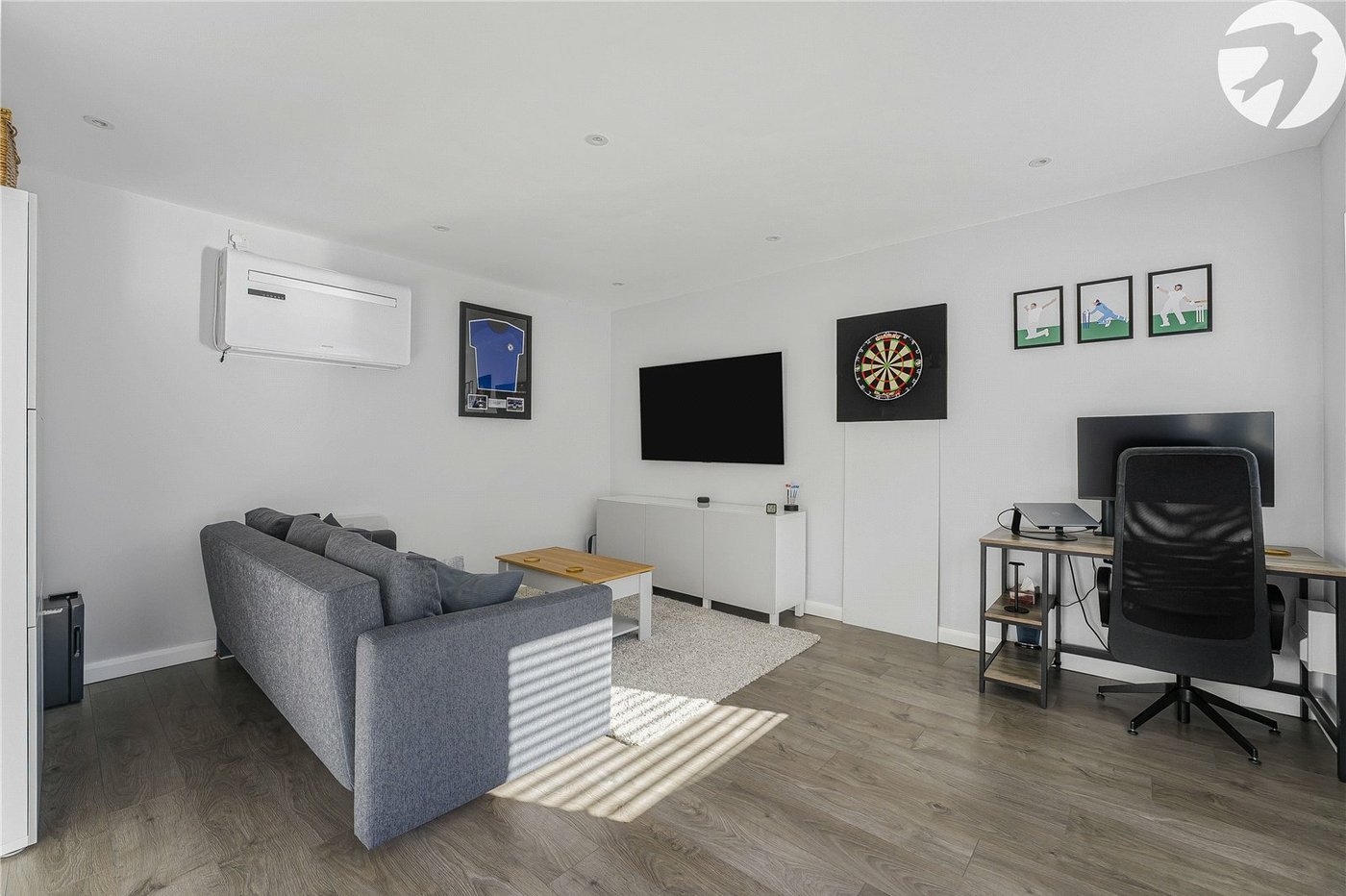 2 bedroom house for sale in Dartford | Robinson Jackson