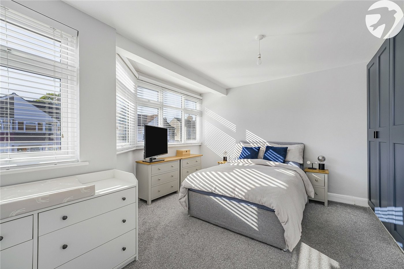 2 bedroom house for sale in Dartford | Robinson Jackson