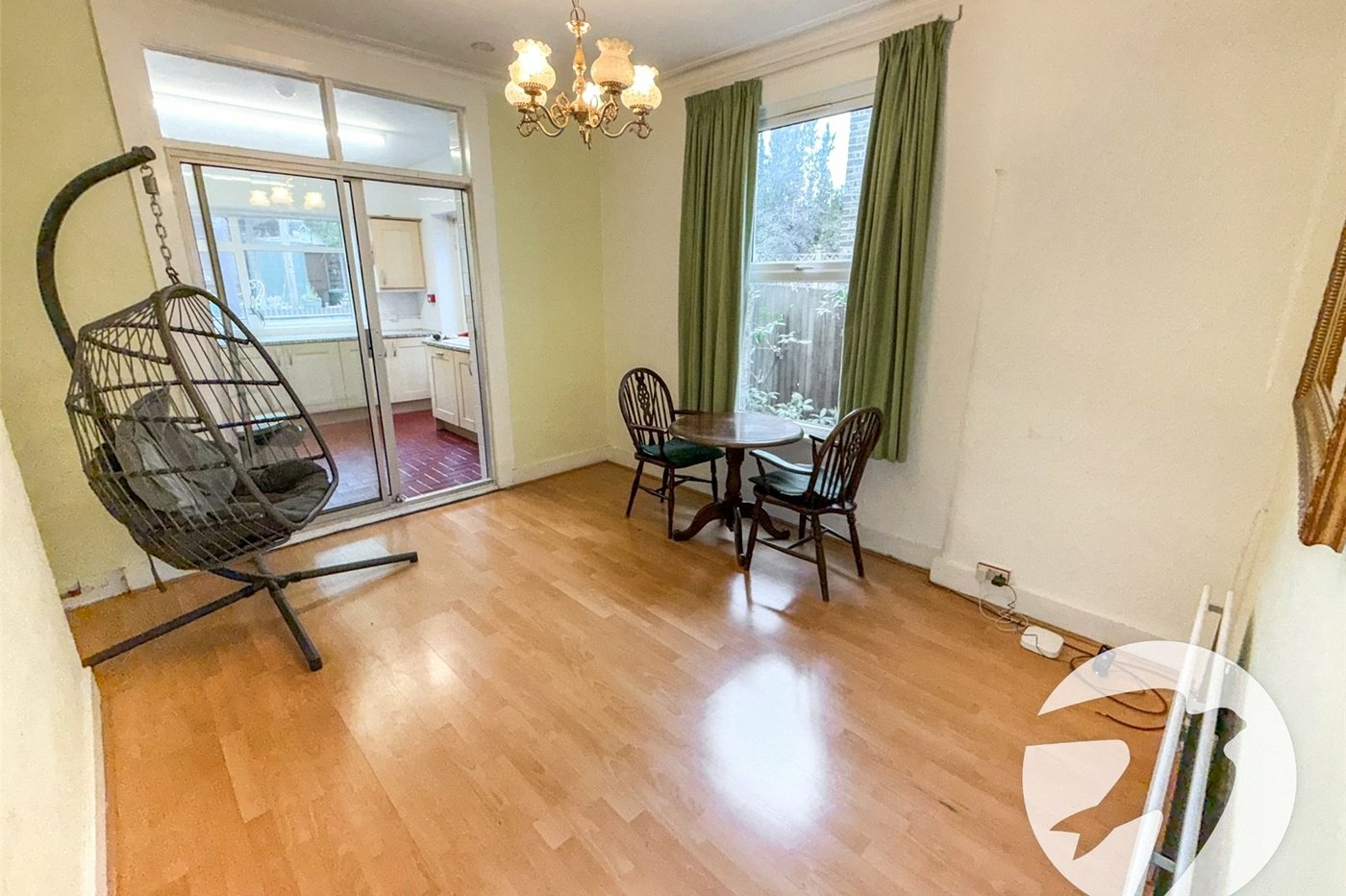 6 bedroom house for sale in London | Robinson Jackson