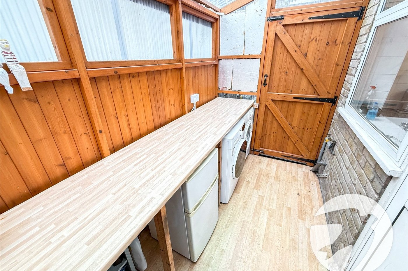 6 bedroom house for sale in London | Robinson Jackson