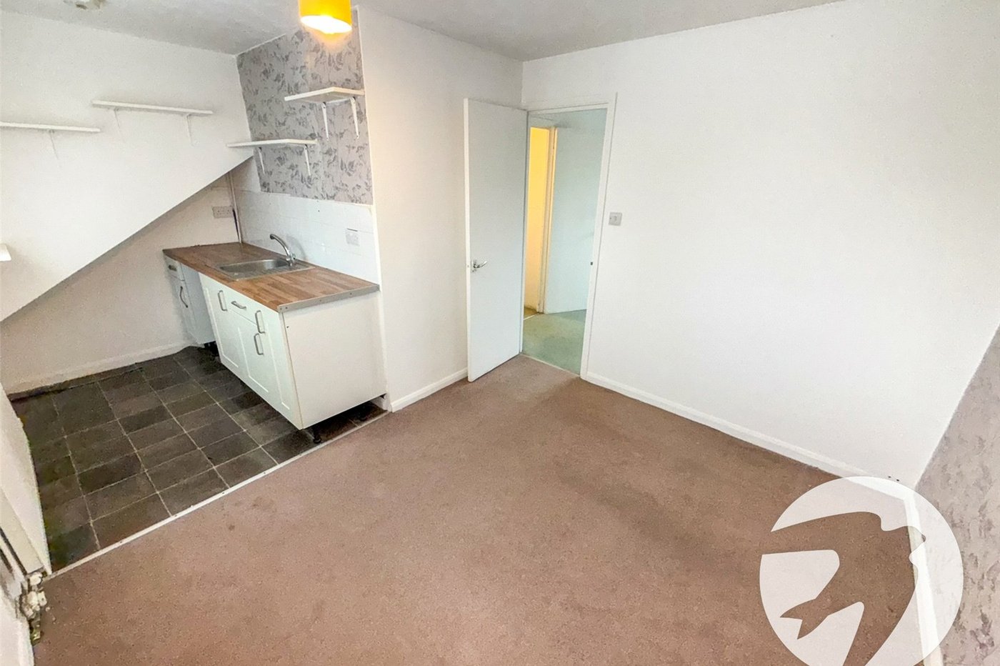 6 bedroom house for sale in London | Robinson Jackson