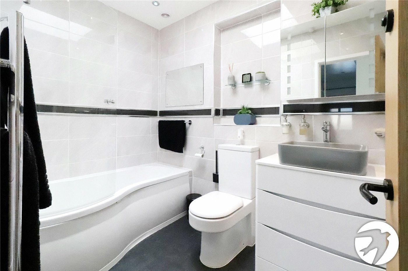 5 bedroom property for sale in Belvedere | Robinson Jackson