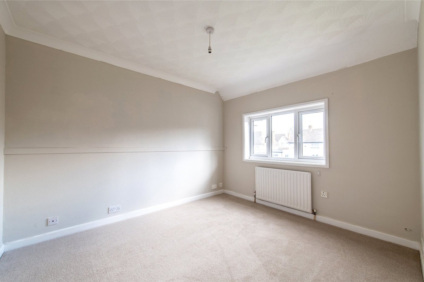 3 bedroom house for sale in Gravesend | Robinson Michael & Jackson