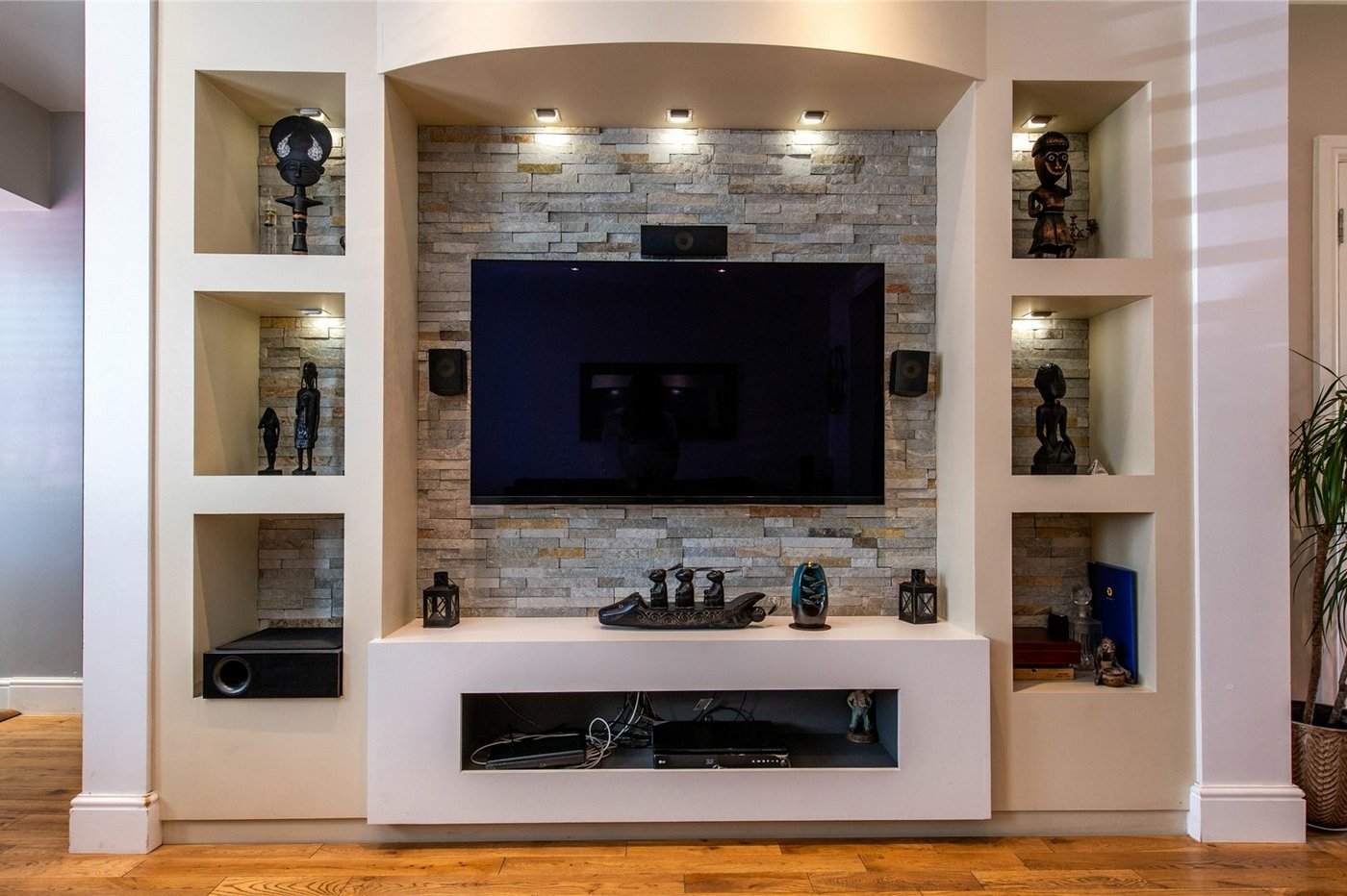 3 bedroom house for sale in Gravesend | Robinson Michael & Jackson