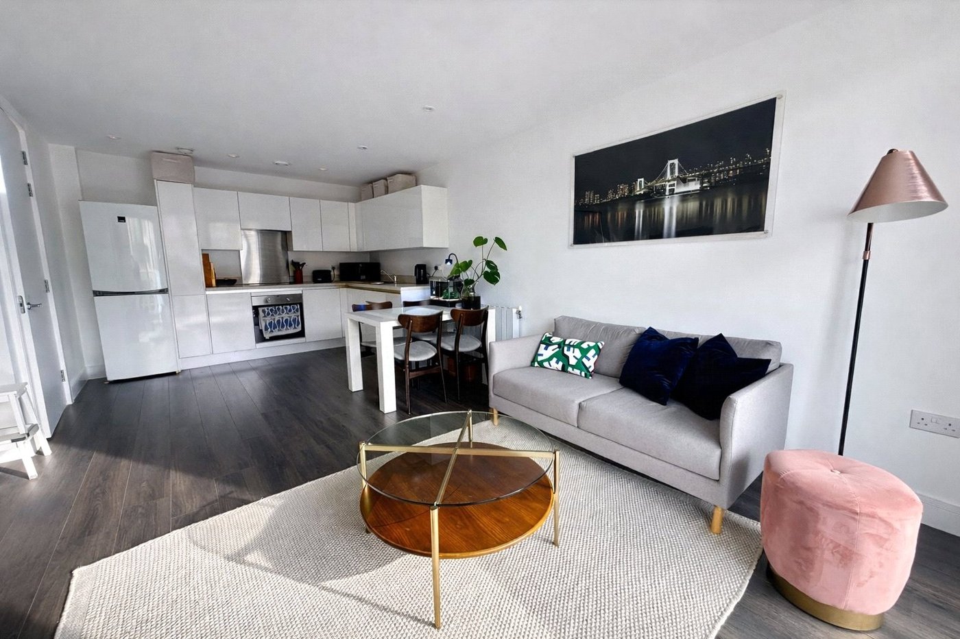 2 bedroom property for sale in Kidbrooke | Robinson Jackson