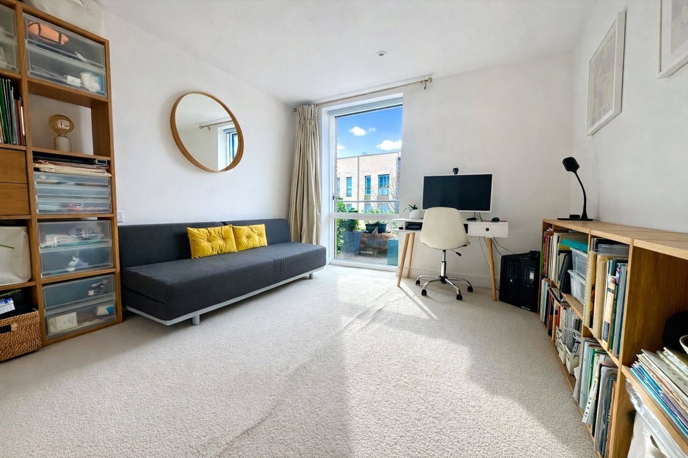 2 bedroom property for sale in Kidbrooke | Robinson Jackson