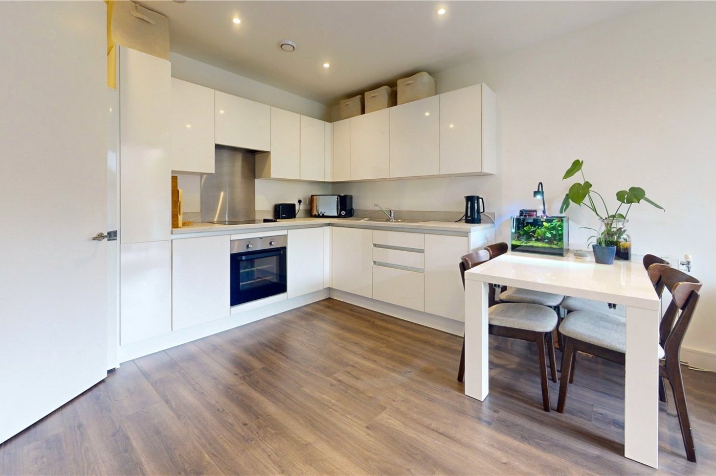 2 bedroom property for sale in Kidbrooke | Robinson Jackson