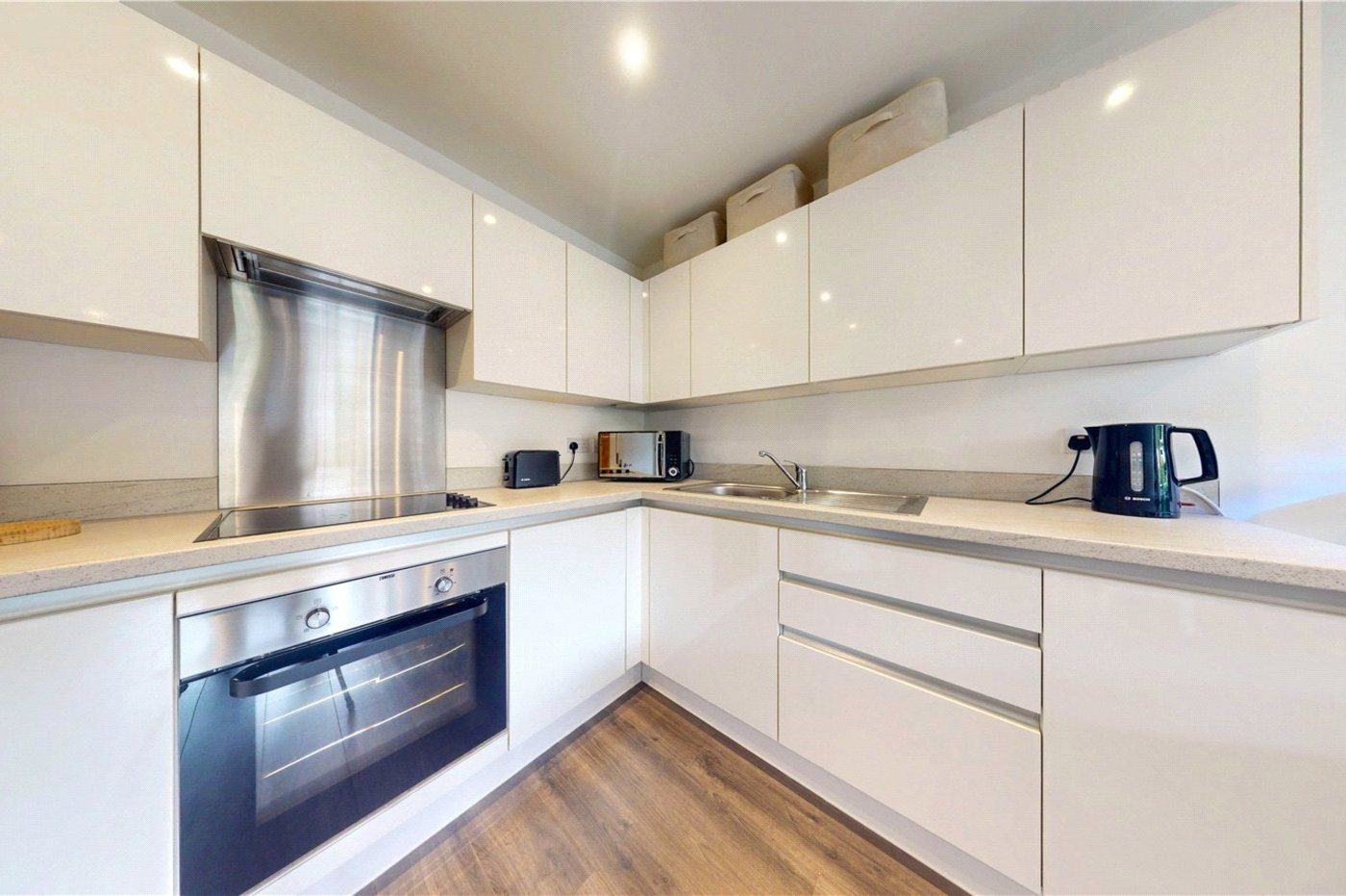 2 bedroom property for sale in Kidbrooke | Robinson Jackson