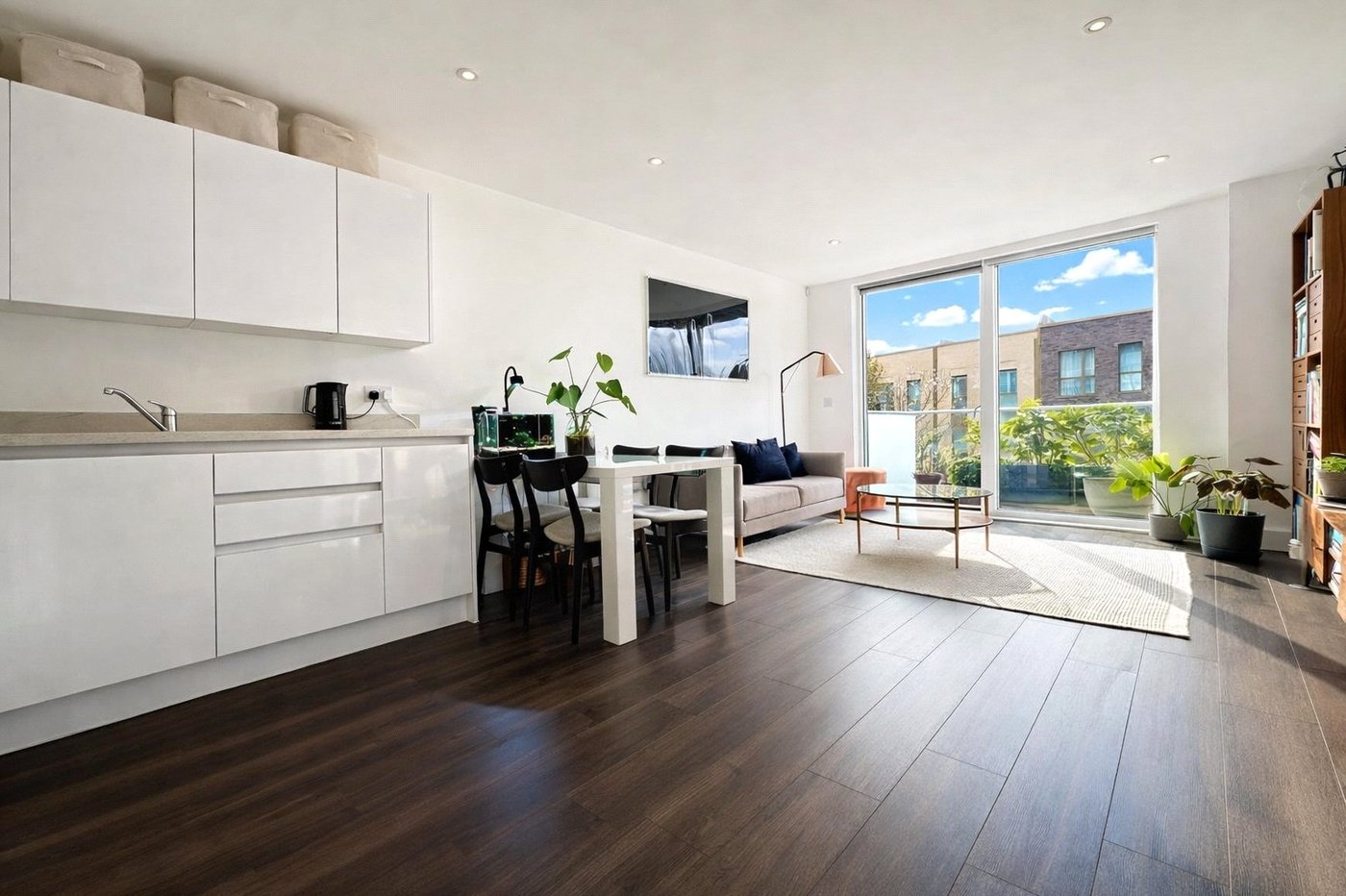 2 bedroom property for sale in Kidbrooke | Robinson Jackson