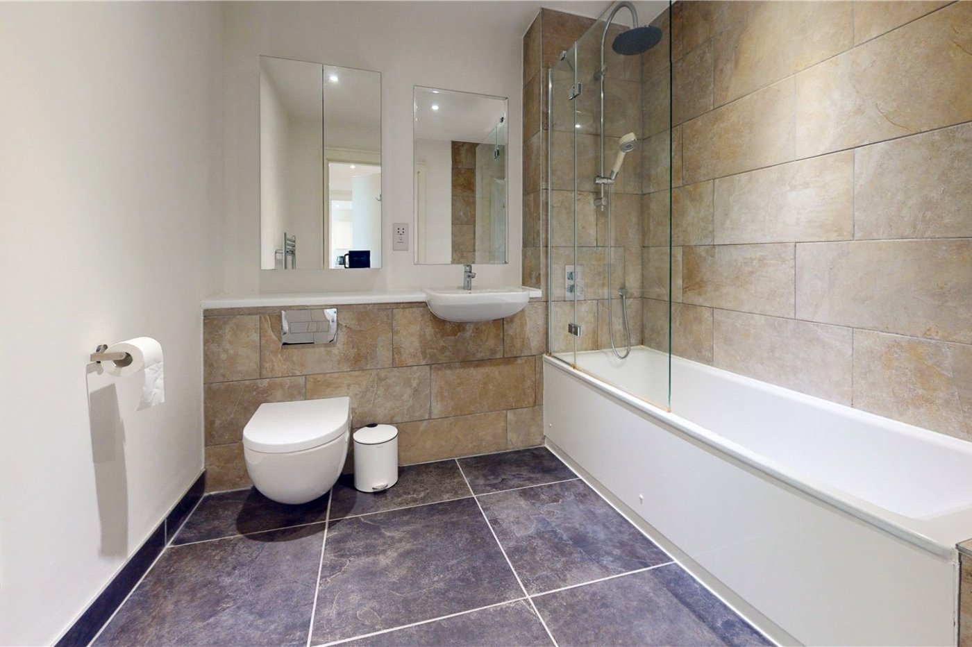 2 bedroom property for sale in London | Robinson Jackson