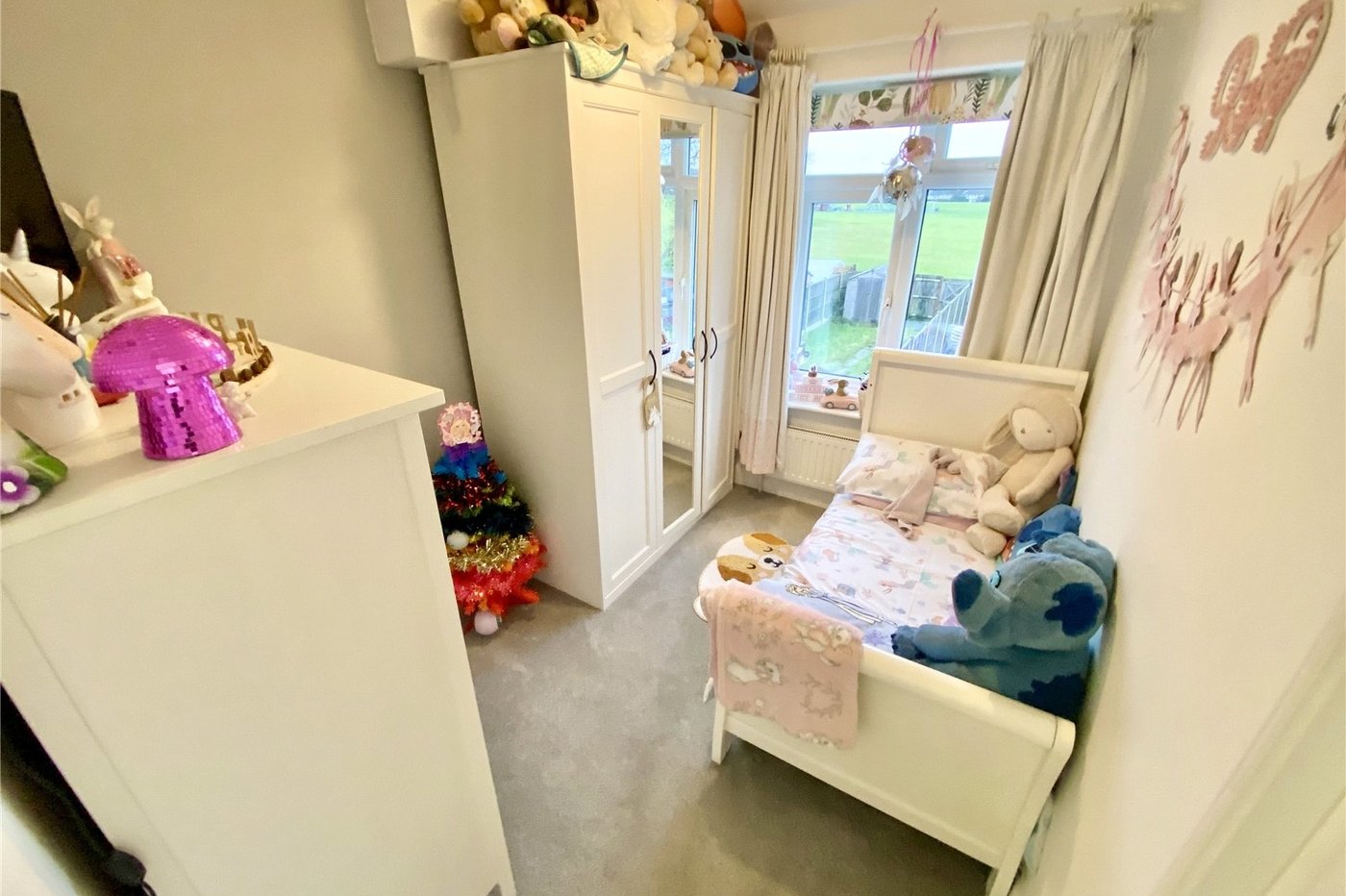 2 bedroom house for sale in Blackfen | Robinson Jackson