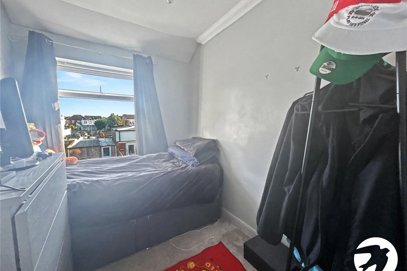2 bedroom house for sale in Sidcup | Robinson Jackson