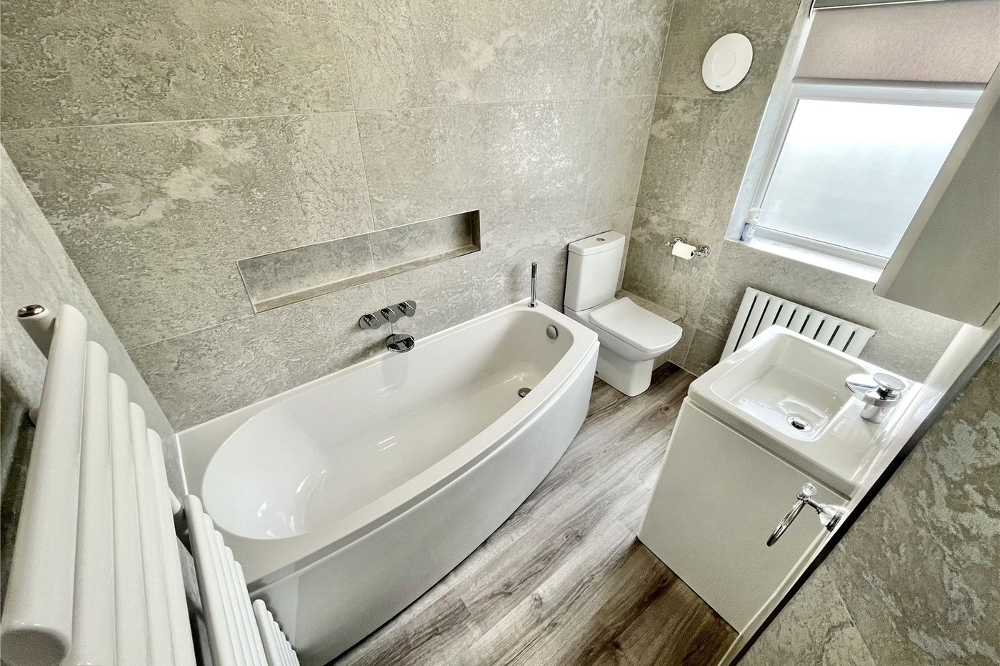 2 bedroom house for sale in Sidcup | Robinson Jackson