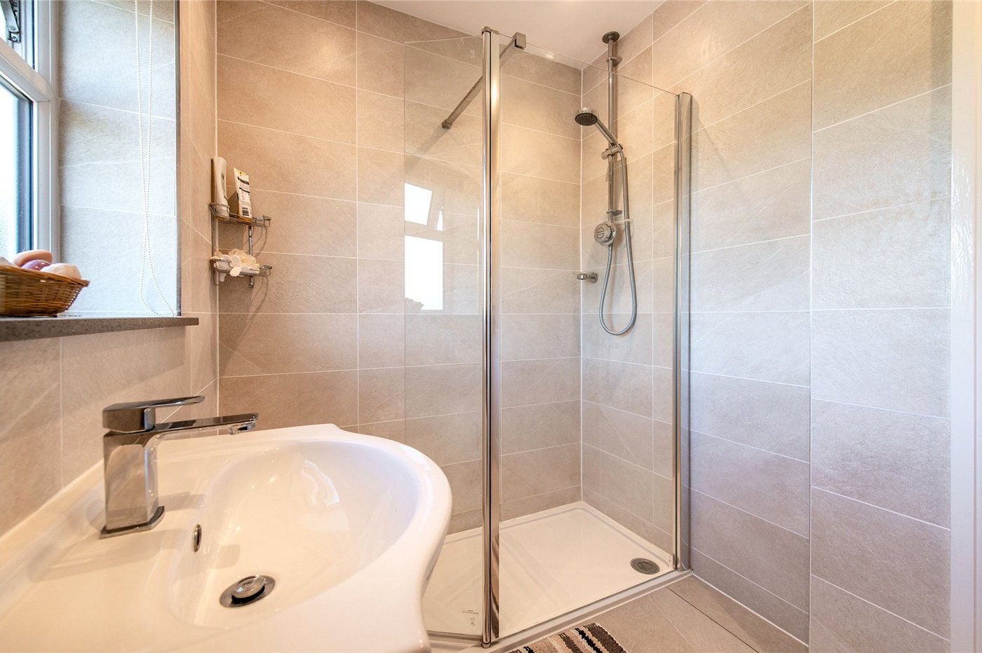 3 bedroom house for sale in Northfleet | Robinson Michael & Jackson