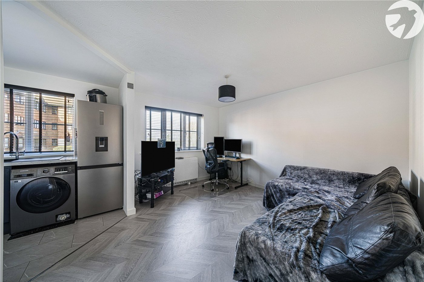 1 bedroom property for sale in Dartford | Robinson Jackson