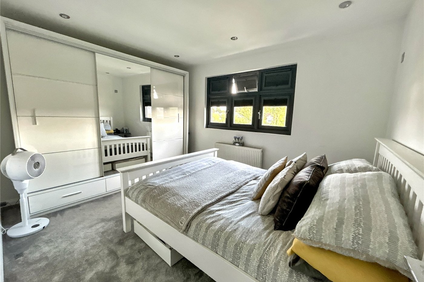 3 bedroom house for sale in Sidcup | Robinson Jackson