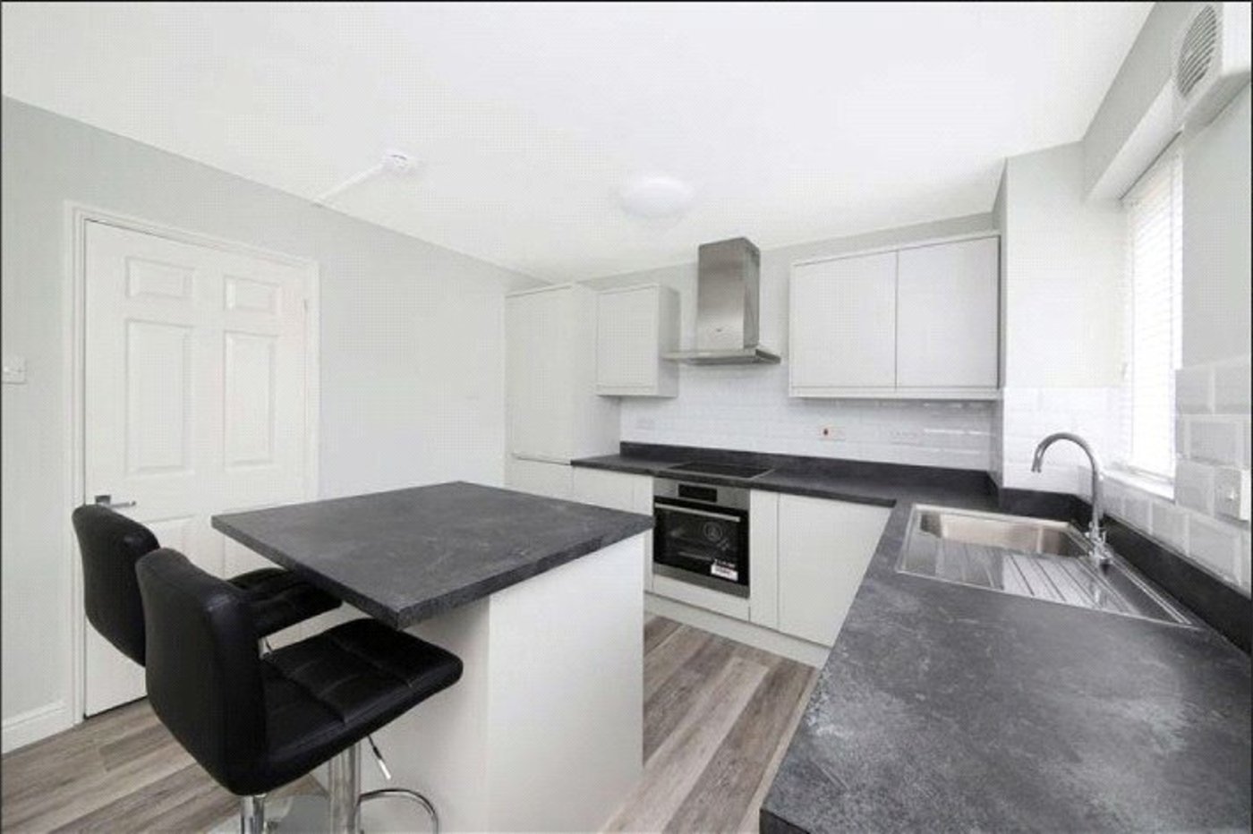 1 bedroom property for sale in Woolwich | Robinson Jackson