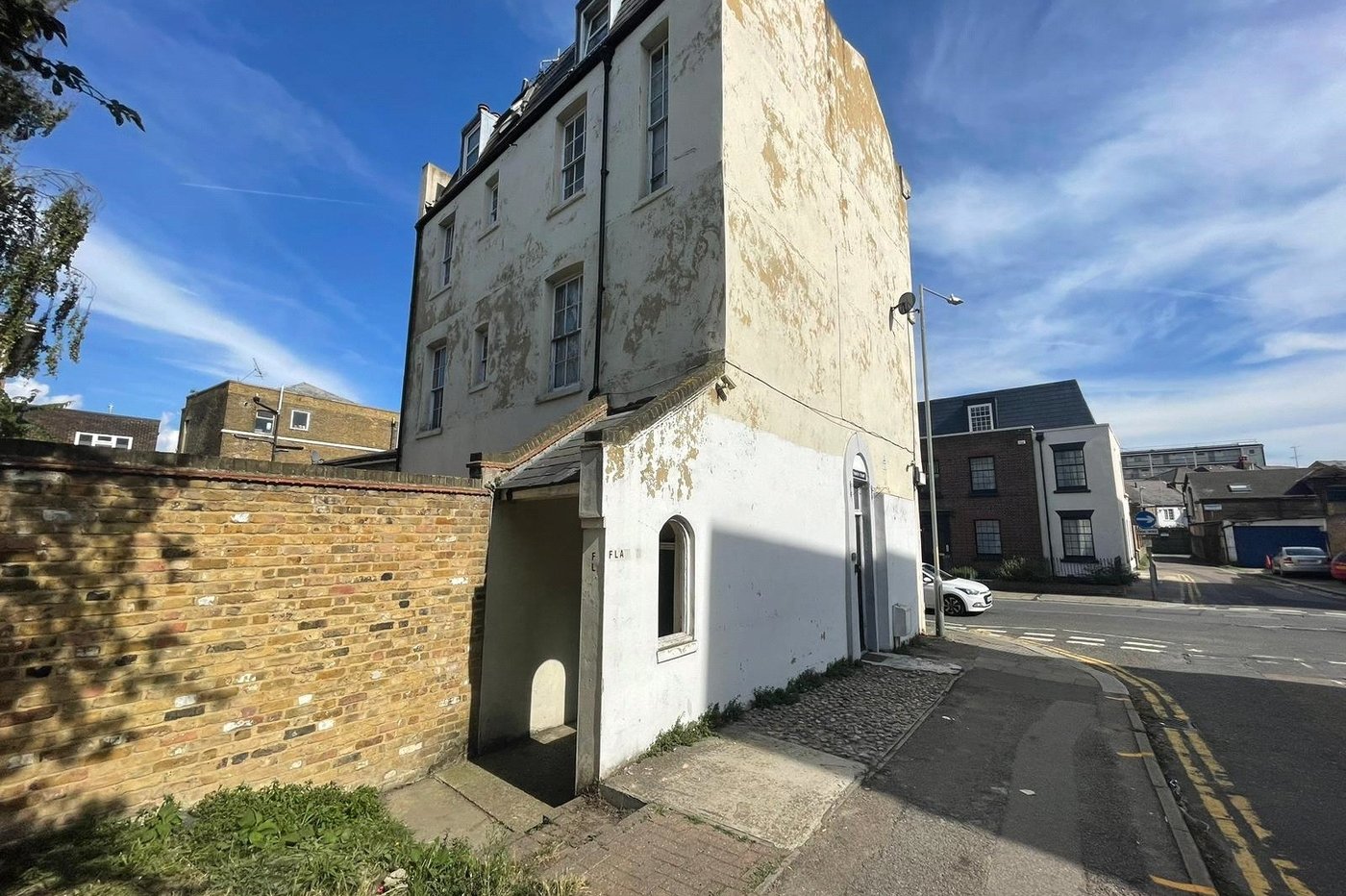 2 bedroom property for sale in Gravesend | Robinson Michael & Jackson