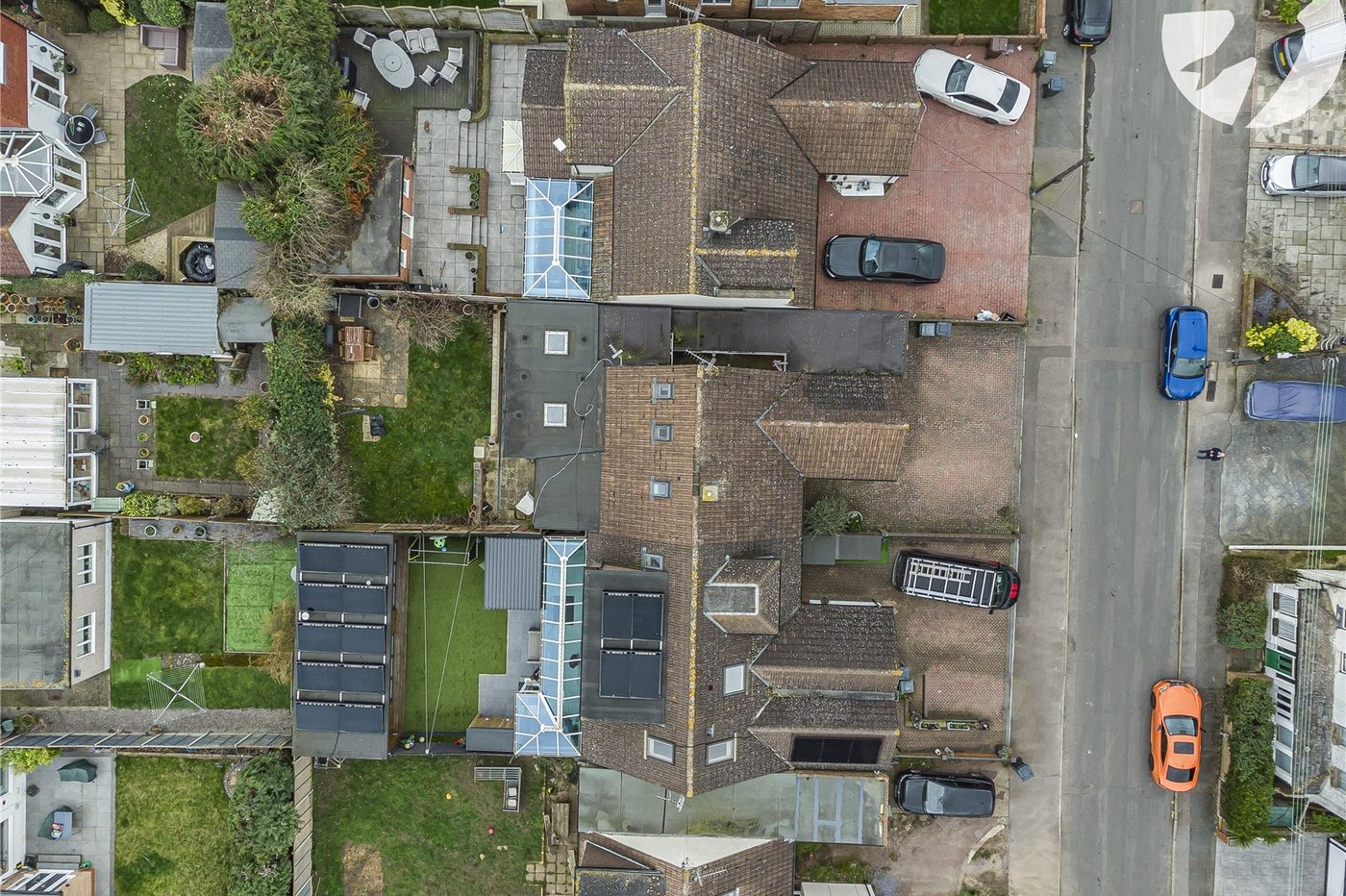 4 bedroom bungalow for sale in Dartford | Robinson Jackson