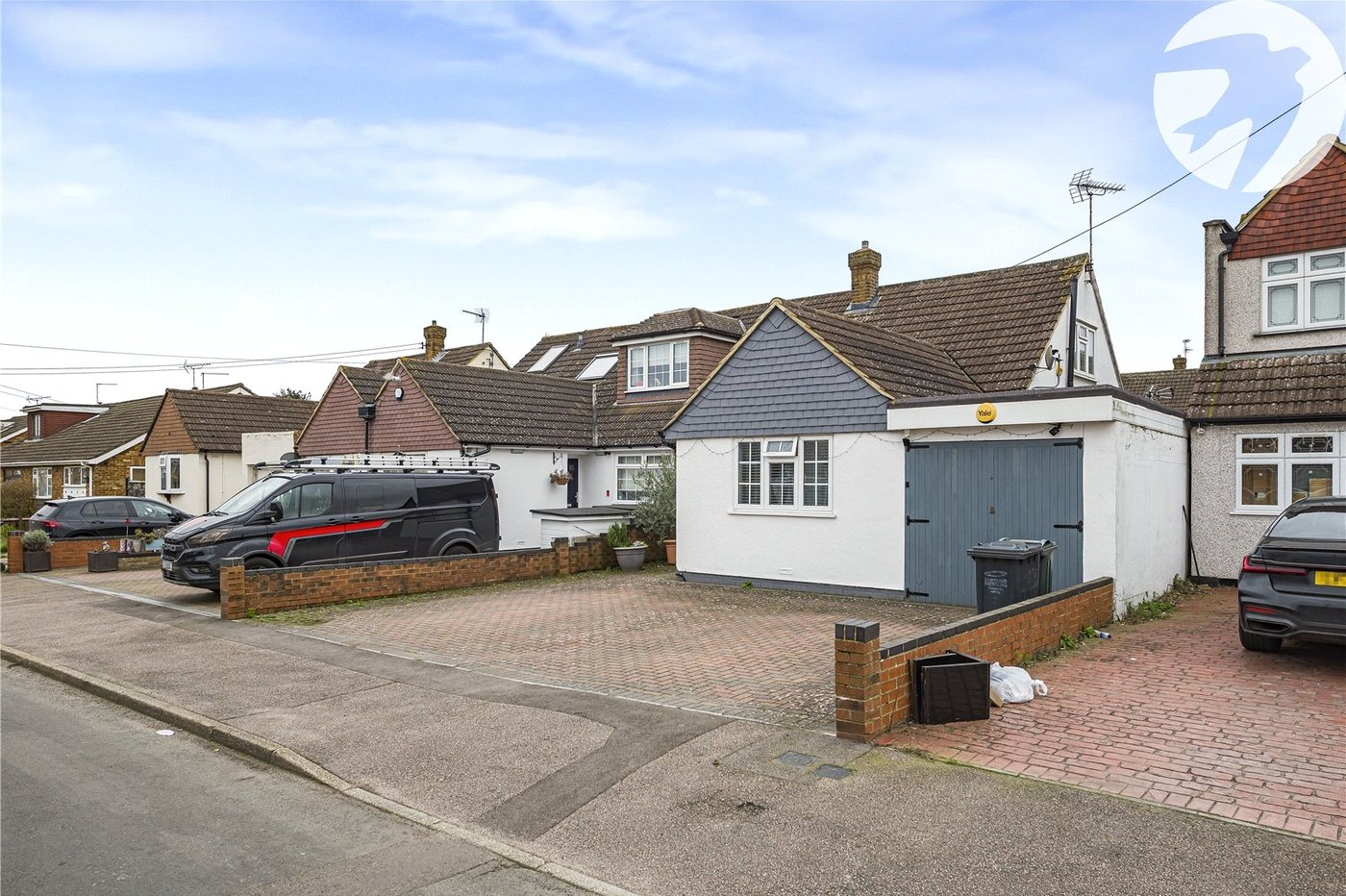 4 bedroom bungalow for sale in Dartford | Robinson Jackson