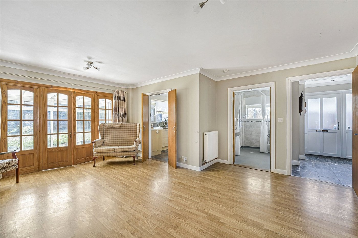 2 bedroom property for sale in Dartford | Robinson Jackson