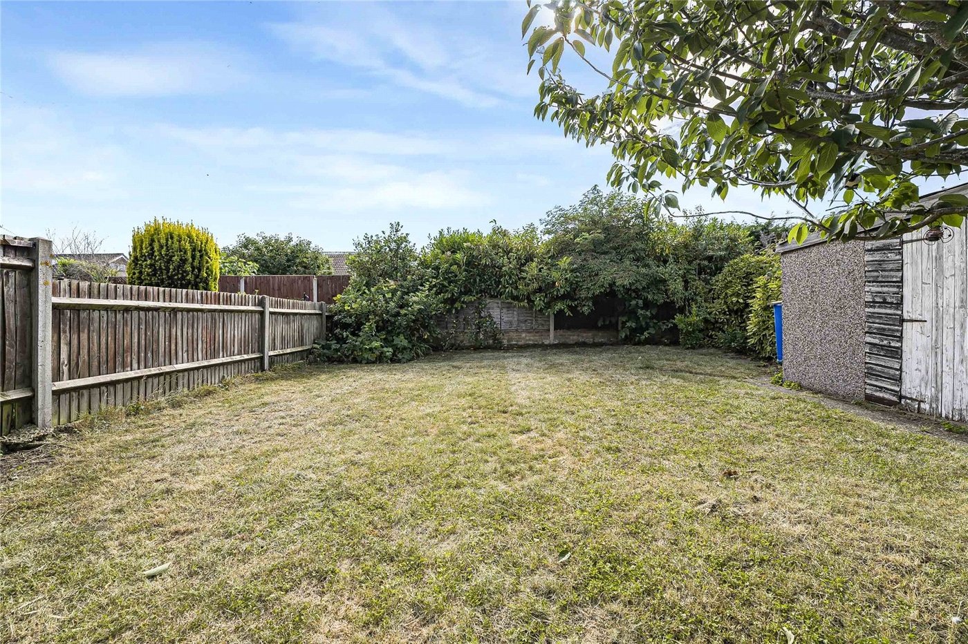 2 bedroom property for sale in Dartford | Robinson Jackson