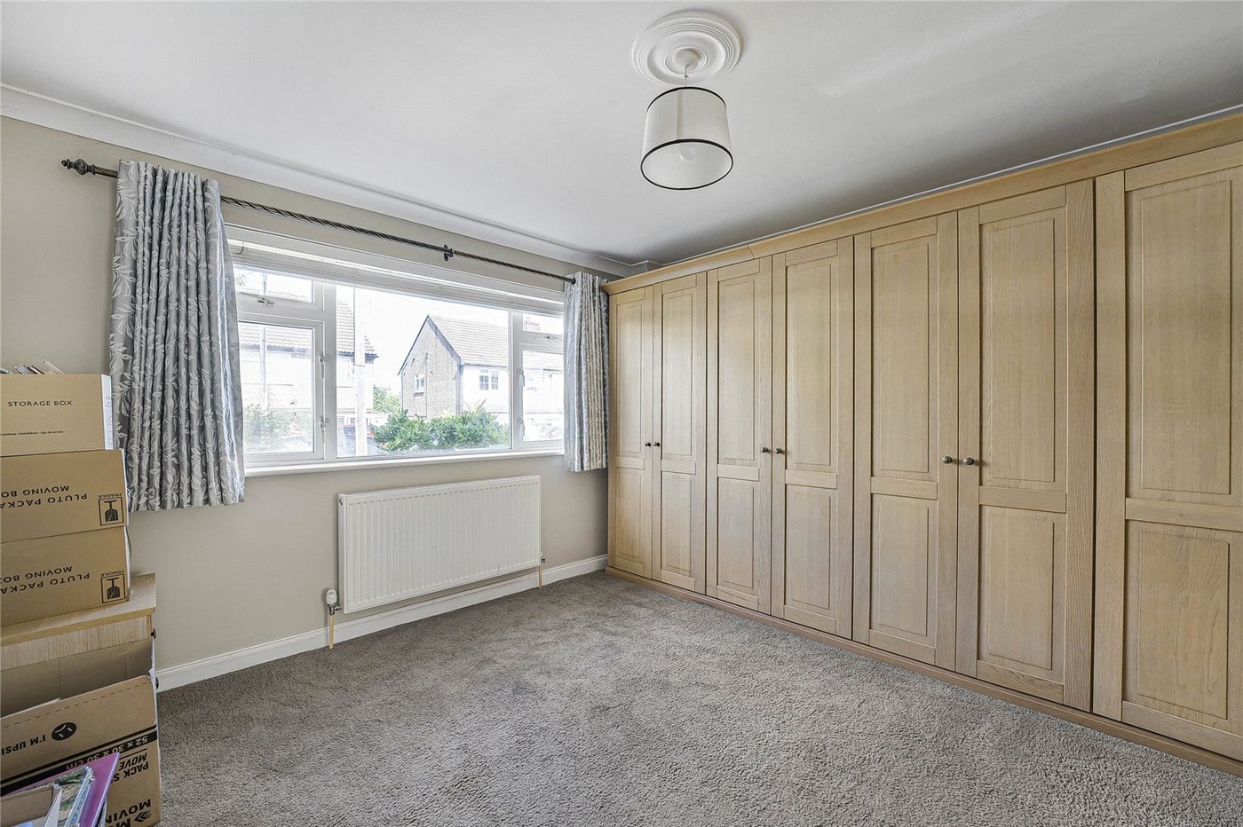 2 bedroom property for sale in Dartford | Robinson Jackson