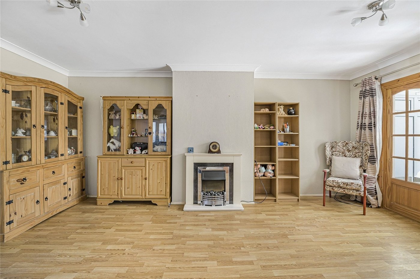 2 bedroom property for sale in Dartford | Robinson Jackson