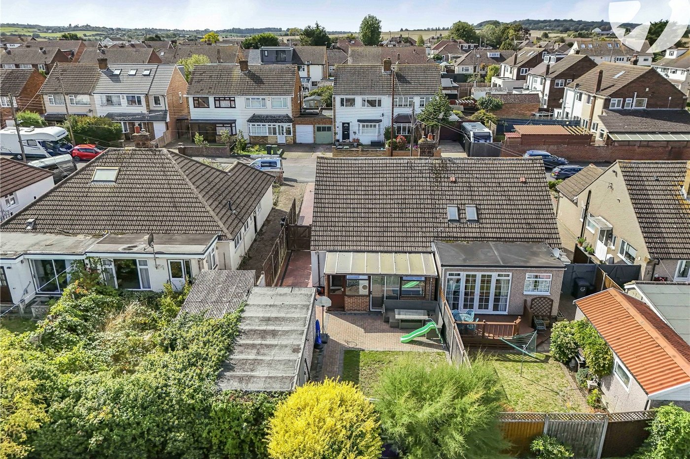 3 bedroom bungalow for sale in Hawley | Robinson Jackson