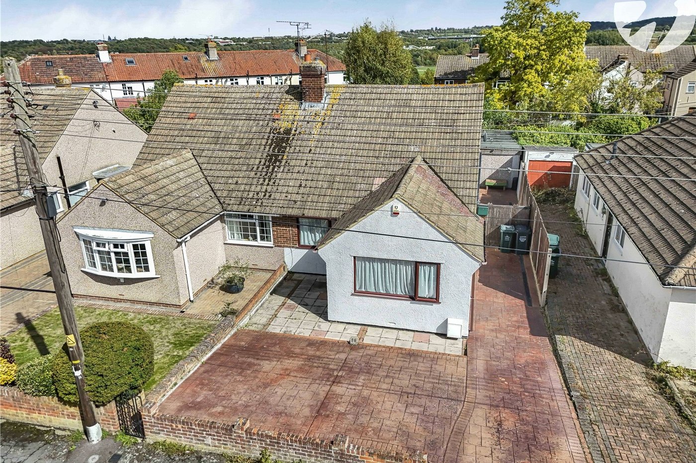 3 bedroom bungalow for sale in Hawley | Robinson Jackson