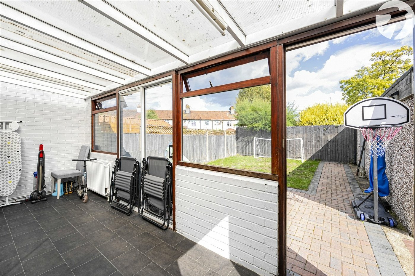 3 bedroom bungalow for sale in Hawley | Robinson Jackson