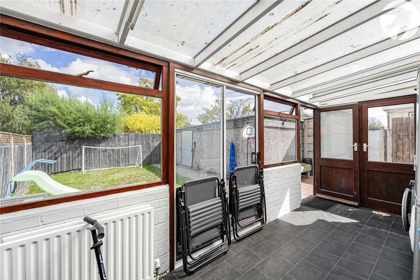 3 bedroom bungalow for sale in Hawley | Robinson Jackson