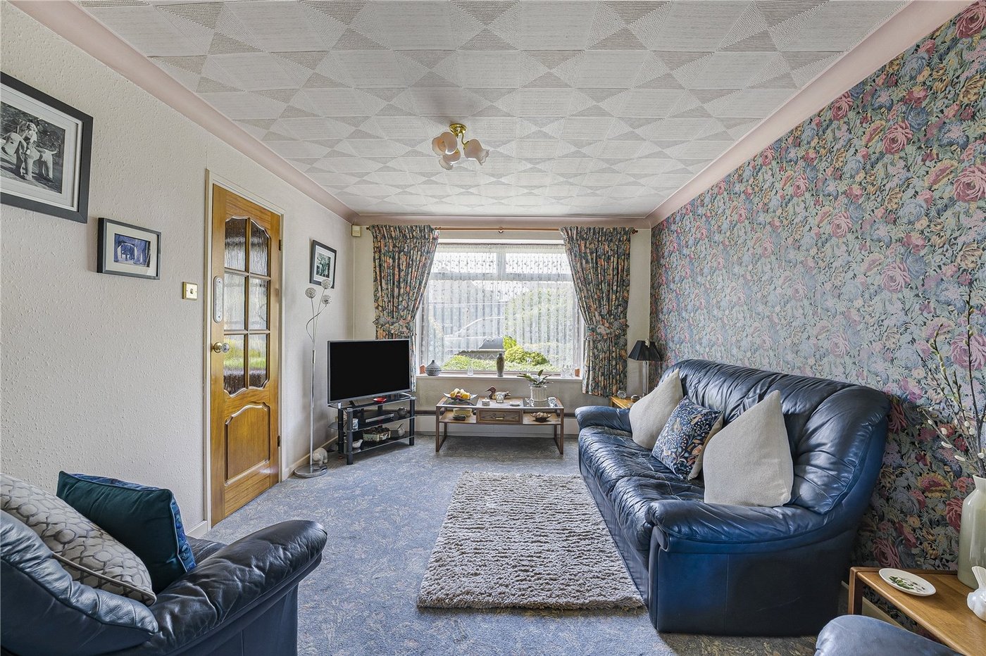 3 bedroom house for sale in Hawley | Robinson Jackson