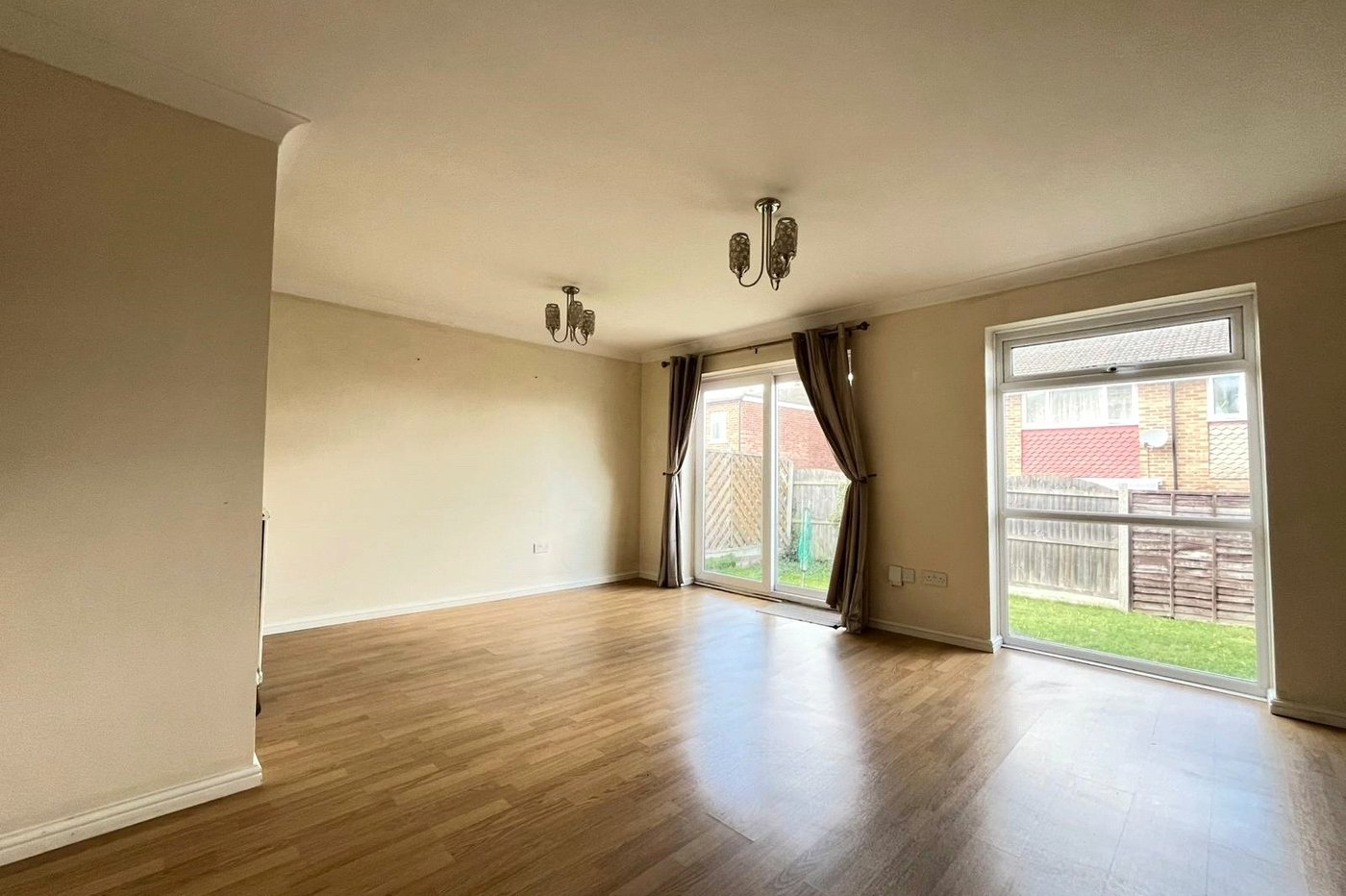 3 bedroom house for sale in Walderslade | Robinson Michael & Jackson