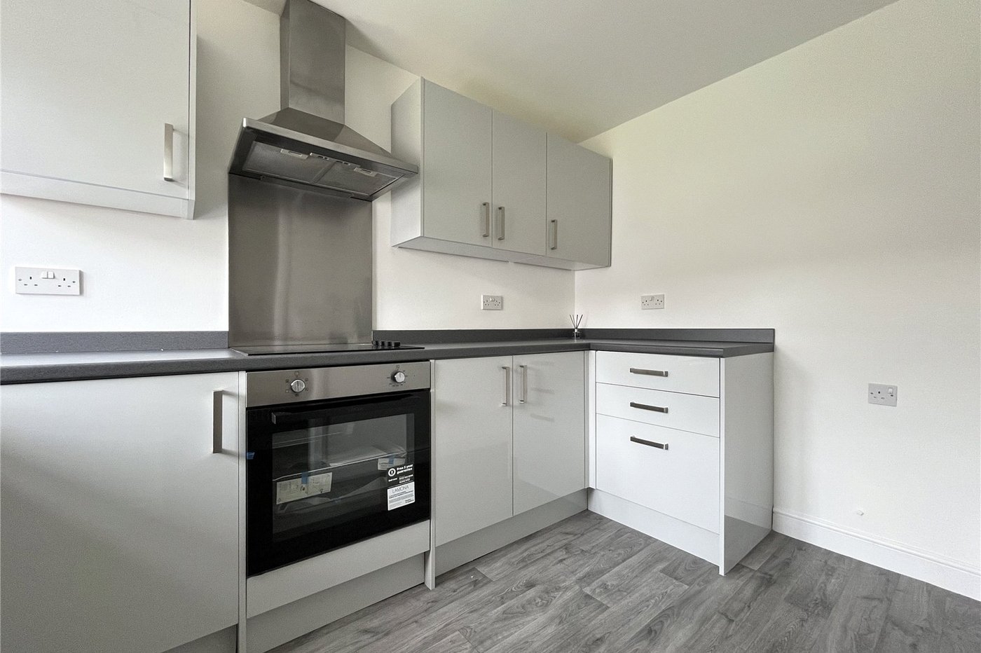 3 bedroom house for sale in Walderslade | Robinson Michael & Jackson