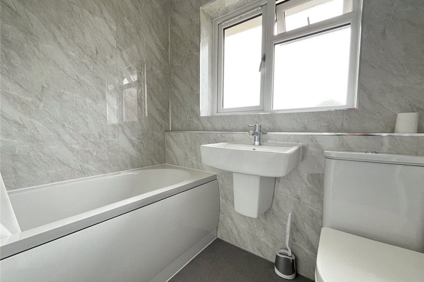 3 bedroom house for sale in Walderslade | Robinson Michael & Jackson