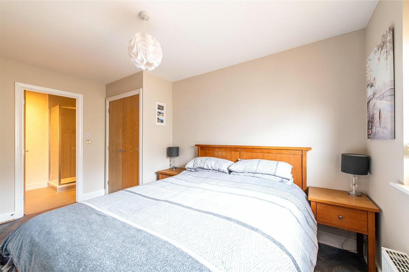 2 bedroom property for sale in Maidstone | Robinson Michael & Jackson