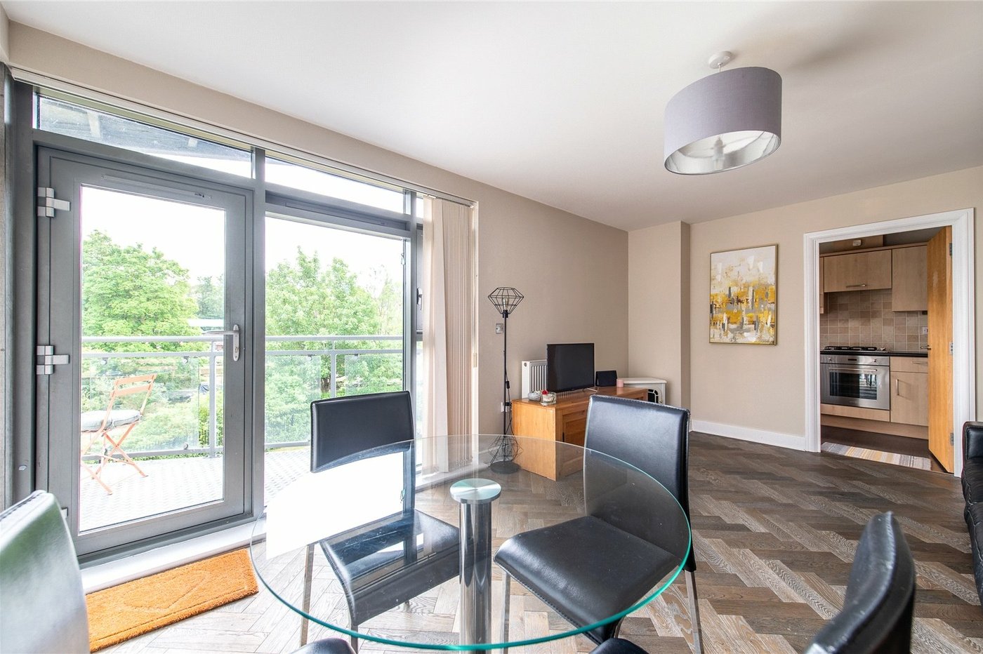 2 bedroom property for sale in Maidstone | Robinson Michael & Jackson